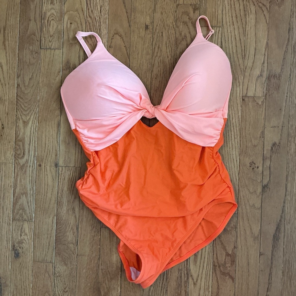 Hilor One Piece Swimsuit Size 16 NWT